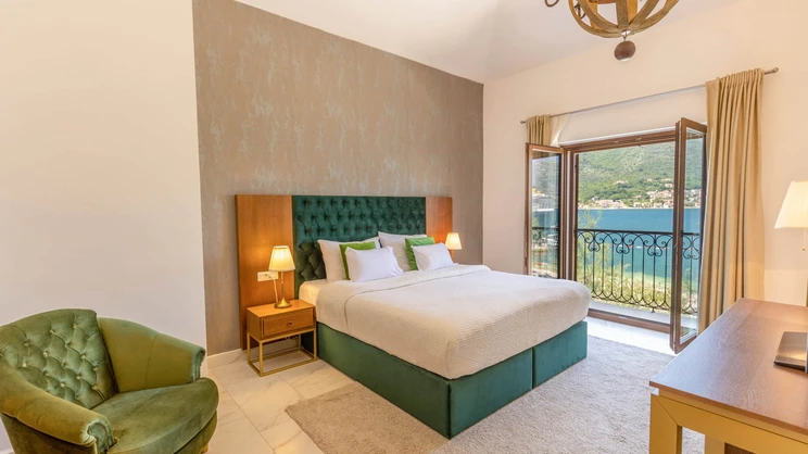 Huma Kotor Bay Hotel & Villas